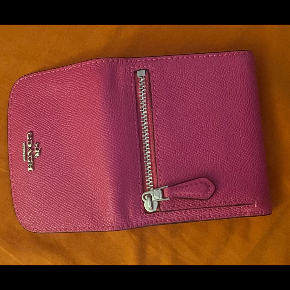 Coach tote and wallet set. Smoke free home. - Picture 9 of 9